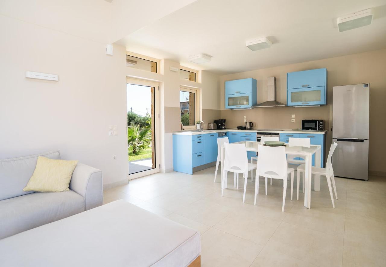 Three Stars Luxury Villas Мораитика Екстериор снимка